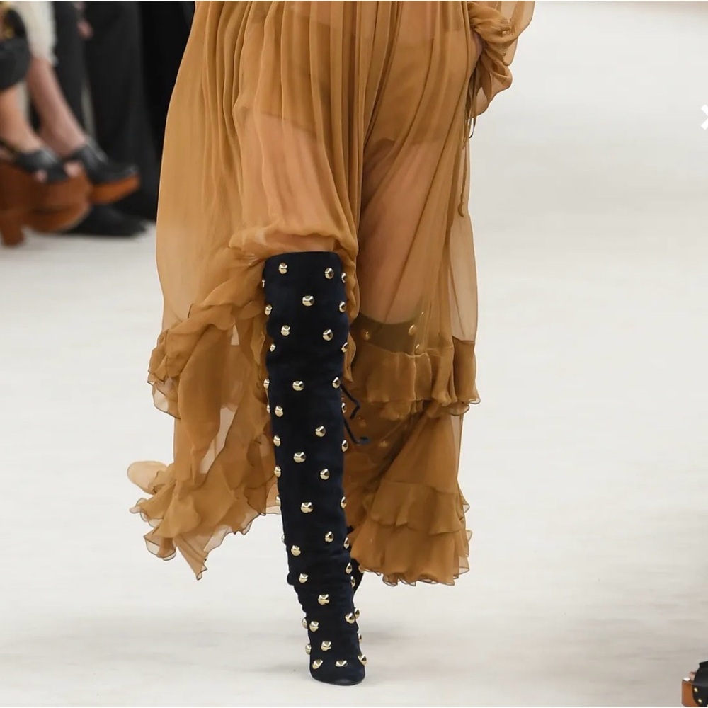 ✨ CHLOE EVE Studded suede over-the-knee boots $2,290 - Picture 2 of 13